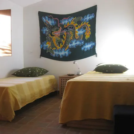 Casa Paz Do Barrocal * Currais Boieiros