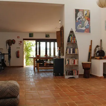 Casa Paz Do Barrocal Bed & Breakfast *